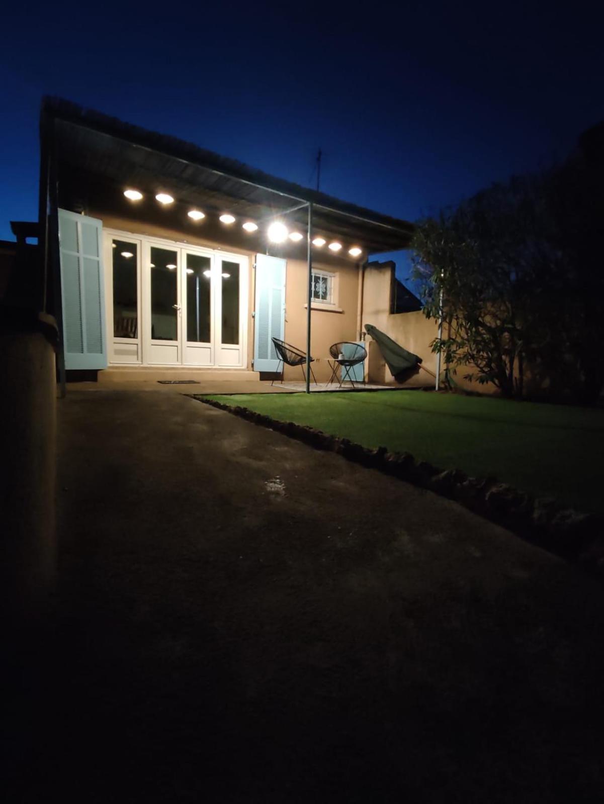 Studio Jardin Privatif 300M De La Plage Sainte-Maxime Esterno foto